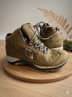 Merrell Women Siren Traveller 3 Mid Brown Waterproof Vibram Hiking Boots Sz 8.5